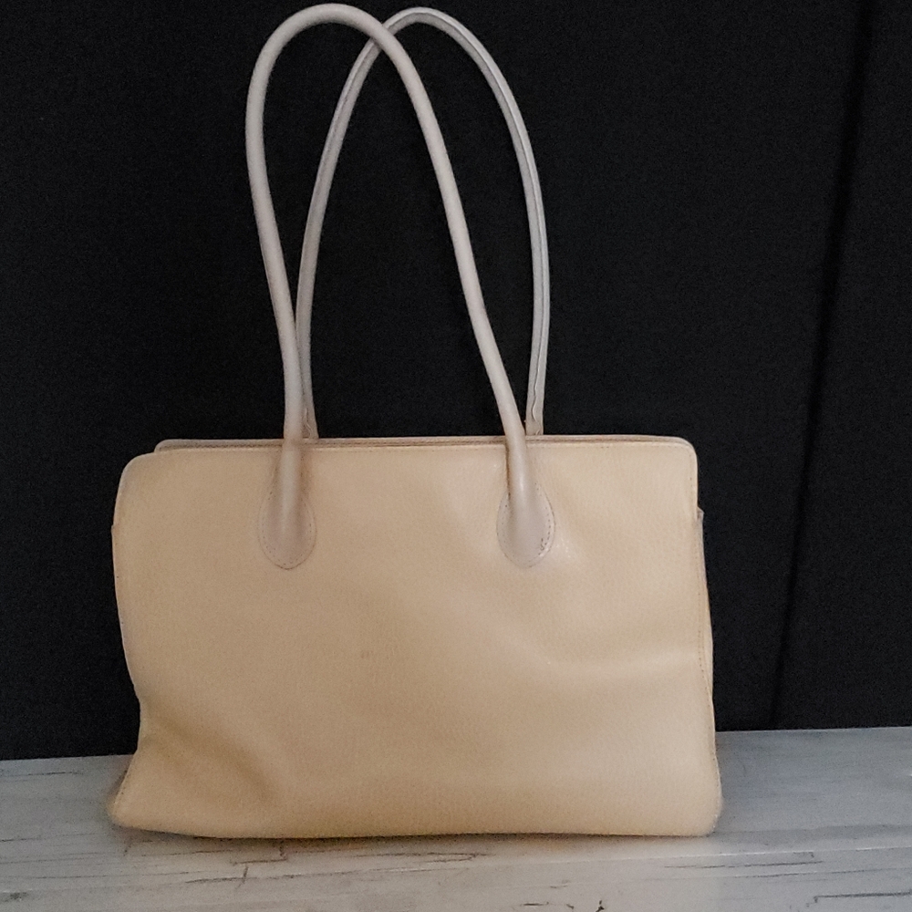 Desmo Vintage Italian Shoulder Bag in Pastel Yellow - Medium Size Bag